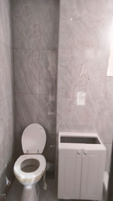 Ofer servicii de amenajării Interioare și Exterioare