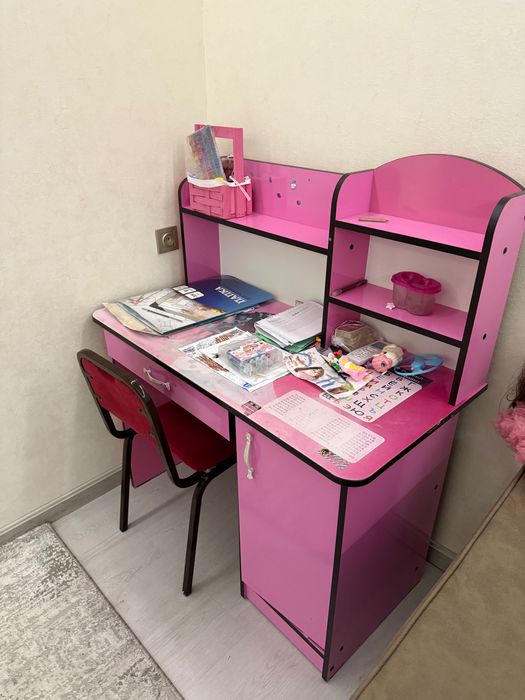 Стол письменный детский