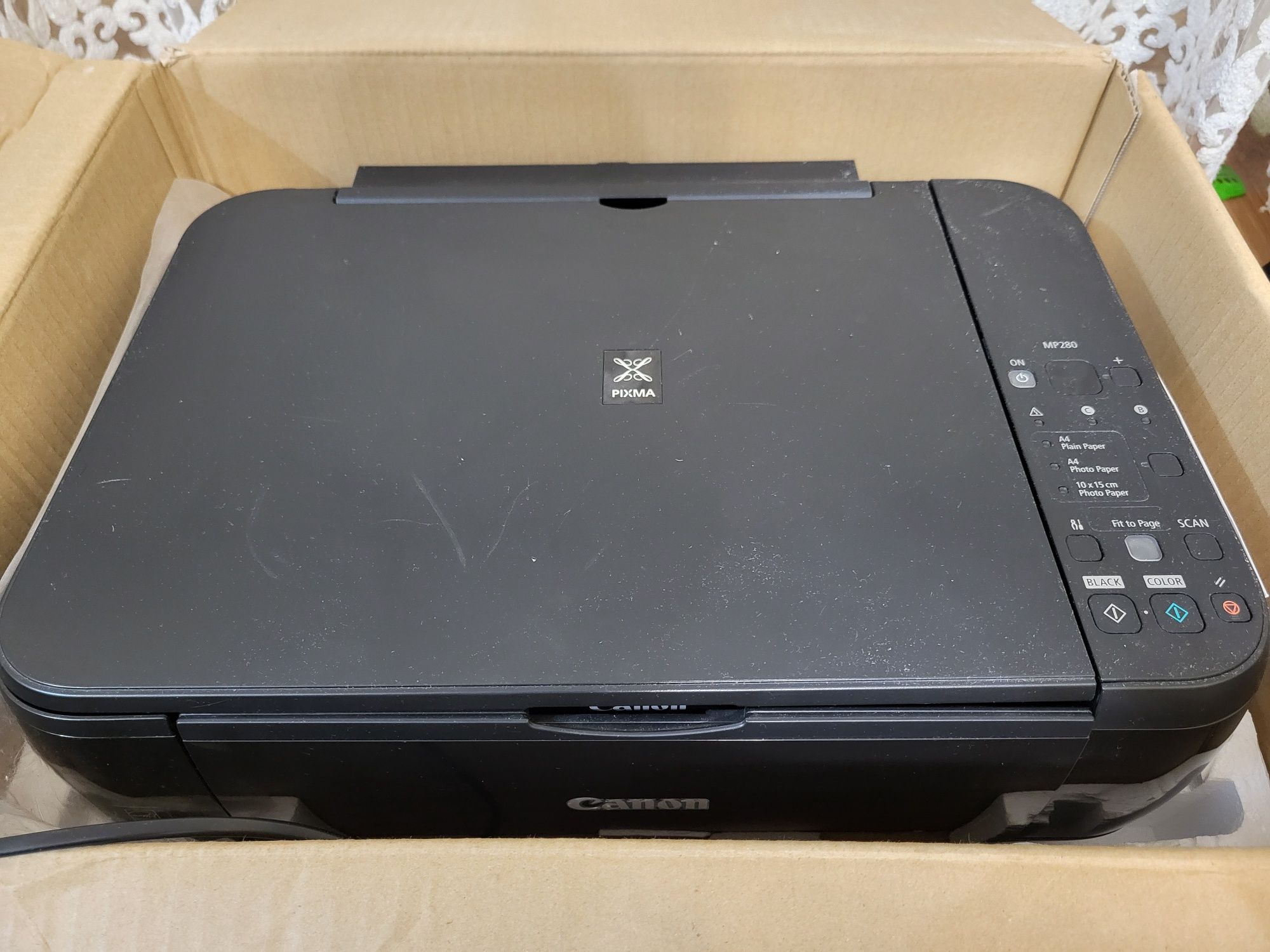 Продам струйный цветной принтер Canon Pixma MP280
