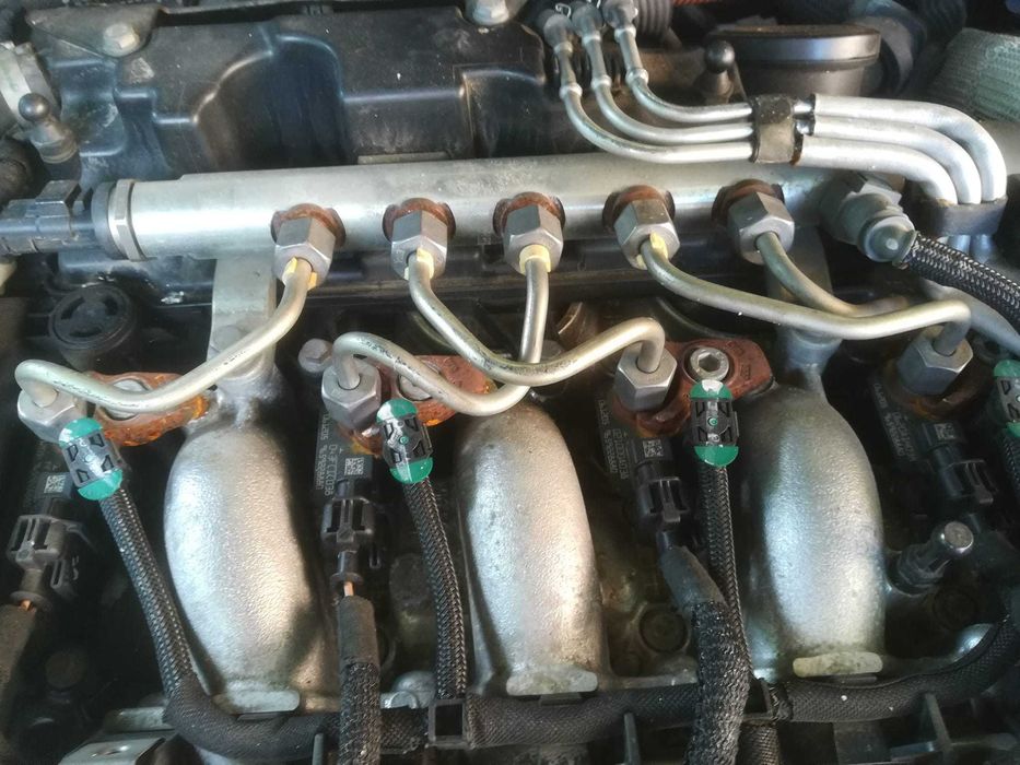injectoare peugeot 407hdi motor 2,2/170 cai