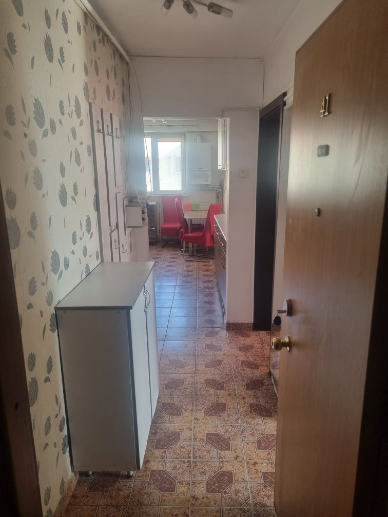 Particular vand 3 camere confort 1 pe Bd.Alexandru Vlahuță .