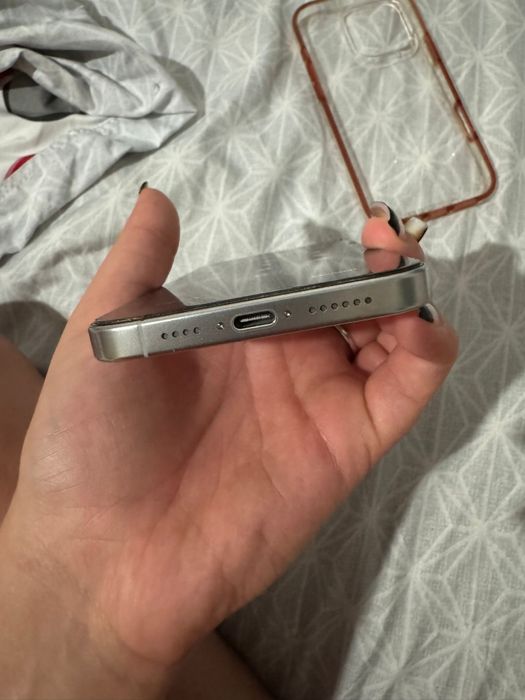 Iphone 16 Pro Max Alb