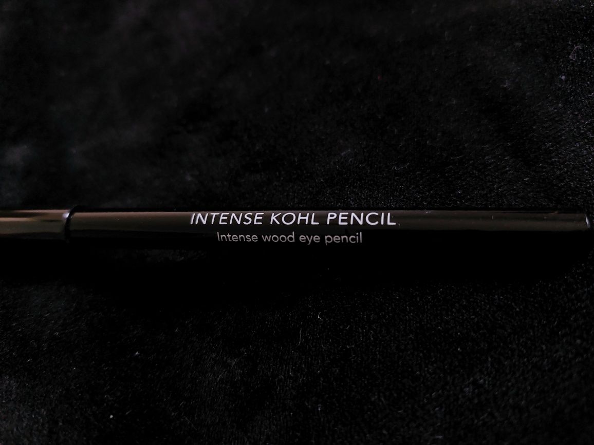 Creion creioane Douglas buze ochi sprâncene