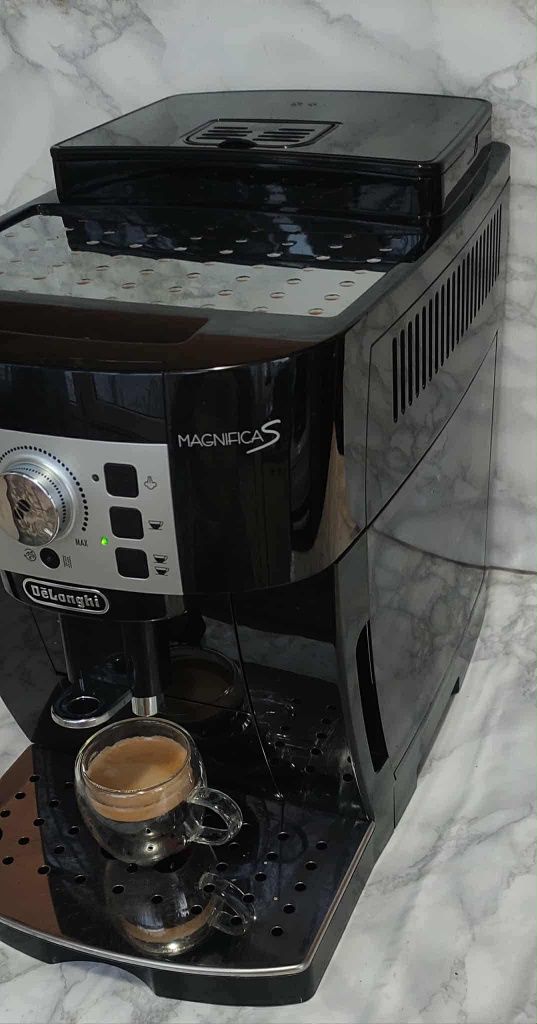 Delonghi Magnifica S