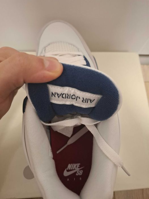 Jordan 4 SB Navy