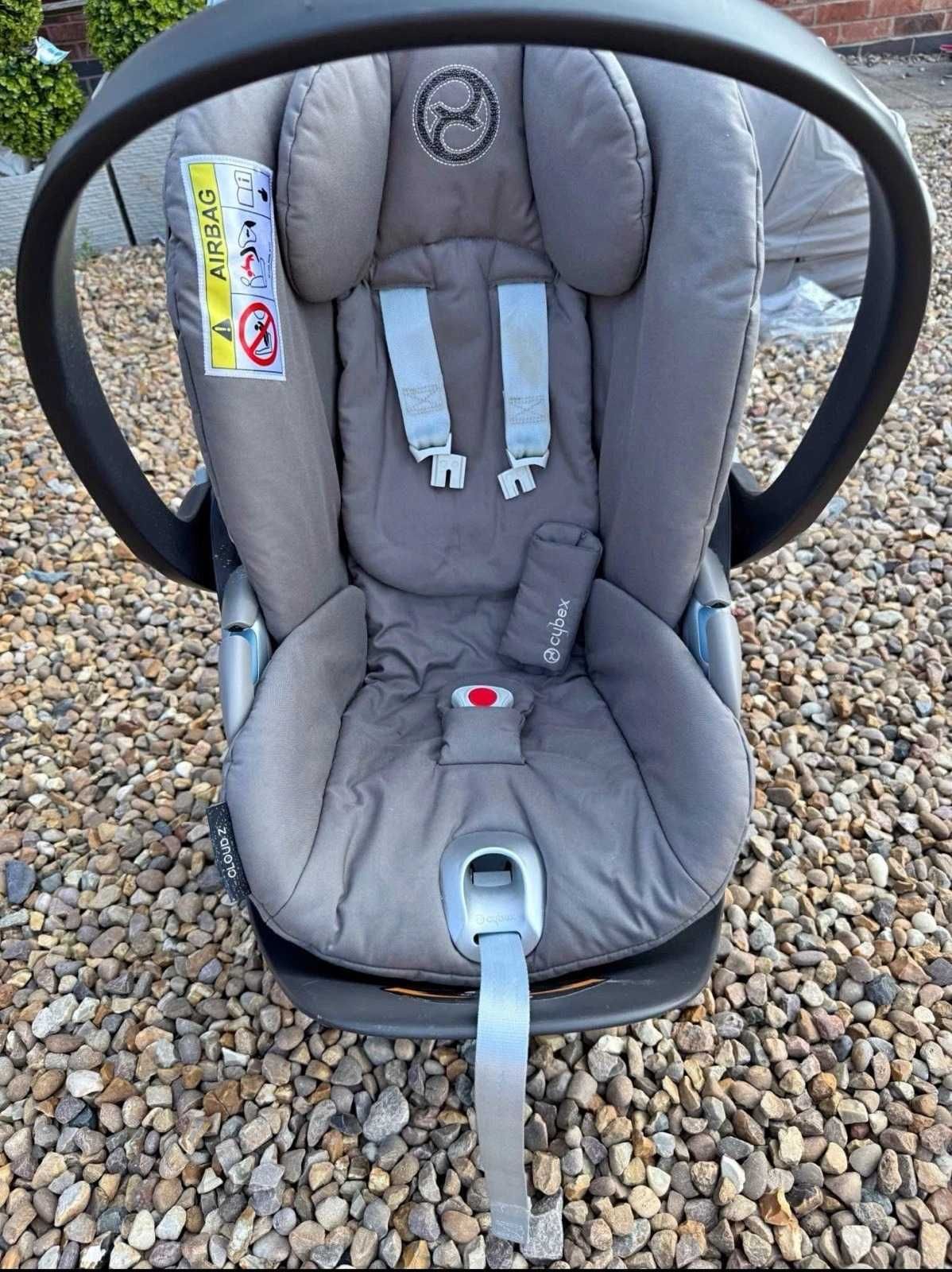 Cybex Priam 4.0 3 в 1 комплект + ISO FIX столче за кола, бебешки кош