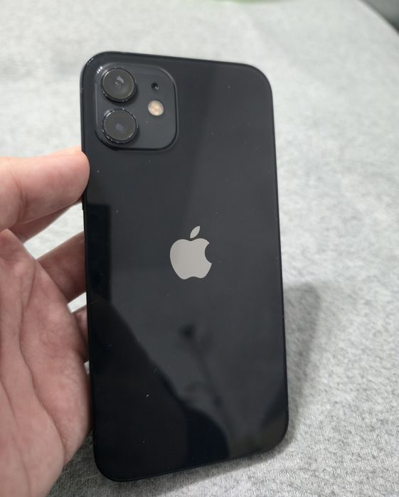 Vand iphone 12 64gb