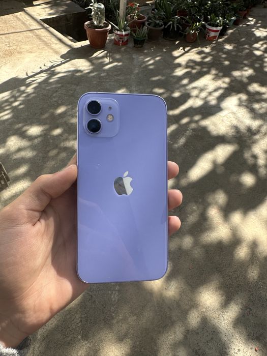 Iphone 12 64/79 aybi yuq srochni sotiladi