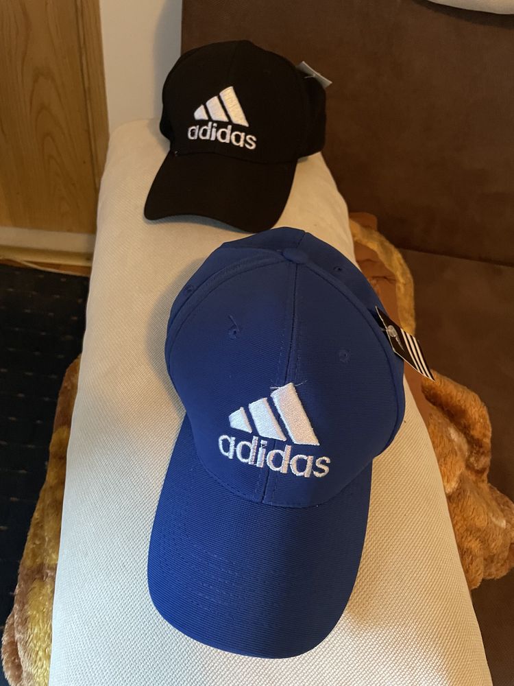 Sapca ADIDAS Flexfit nou nouta albastru,negru calitate f buna bumbac