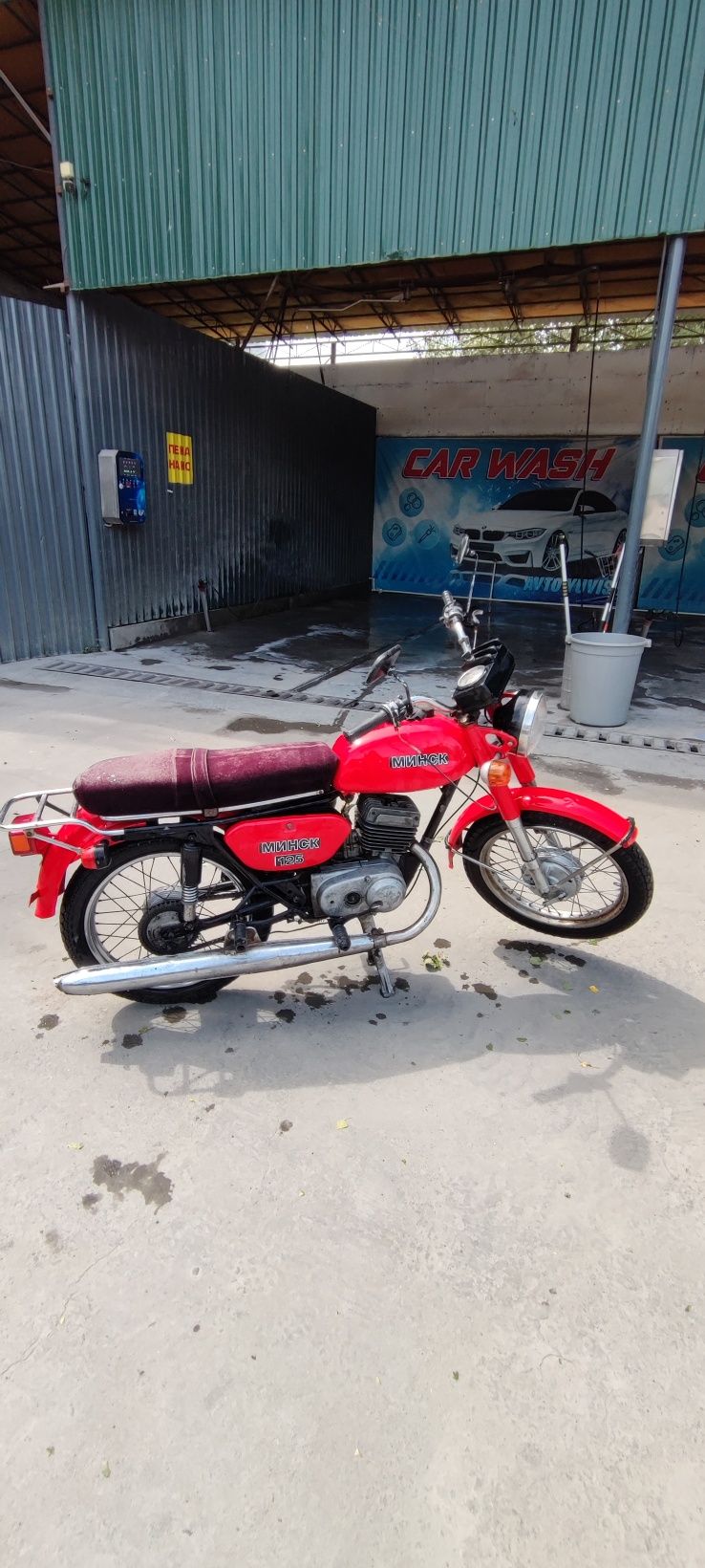 Minski moto sotiladi
