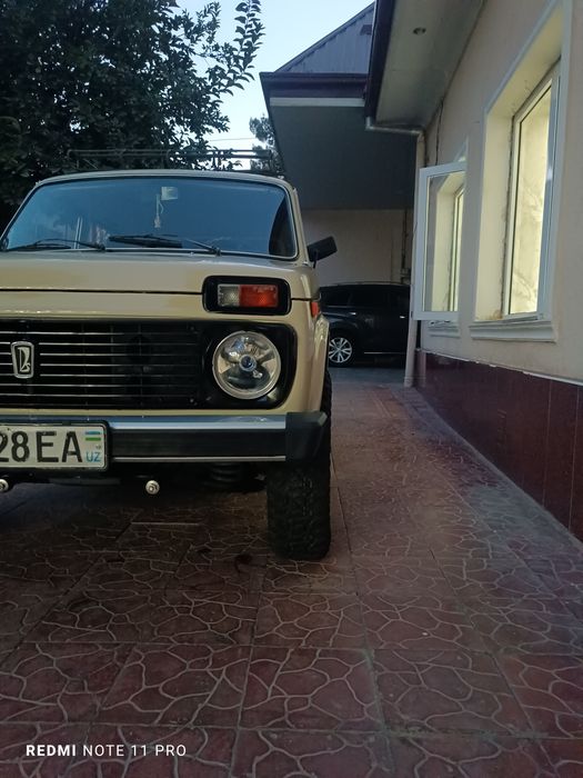 Нива 2121 в идеальном состоянии