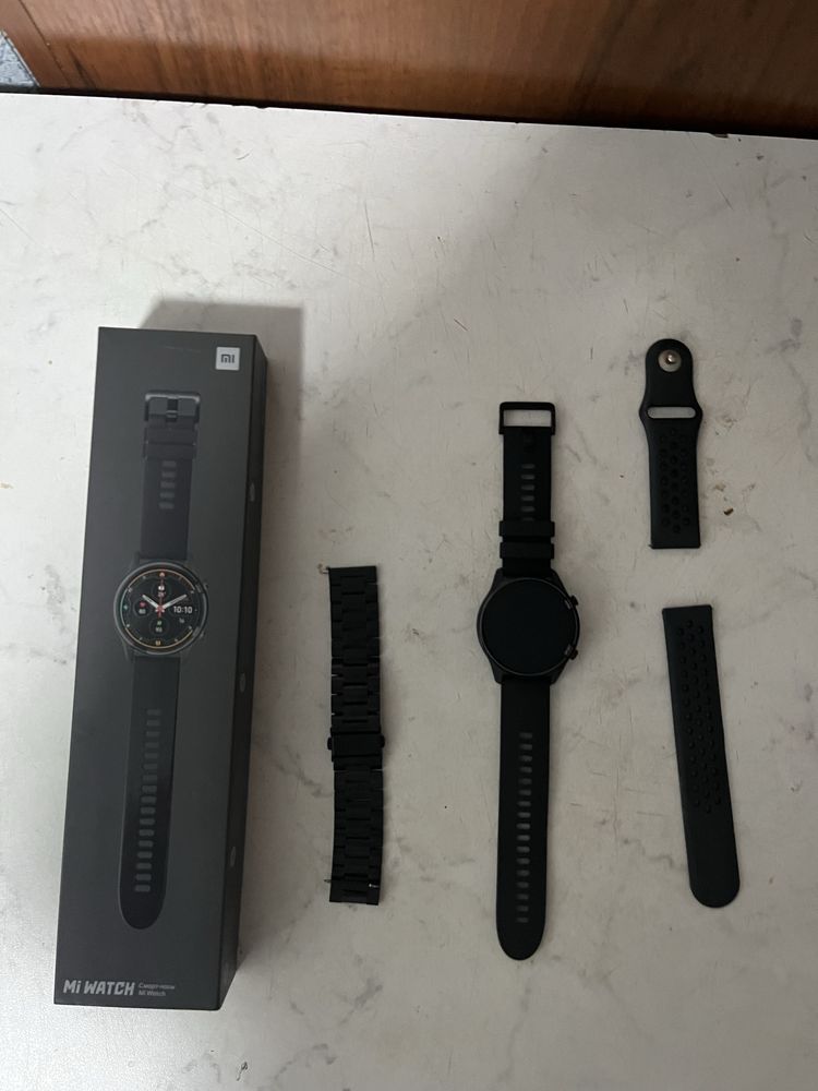 Продам часы Mi Watch
