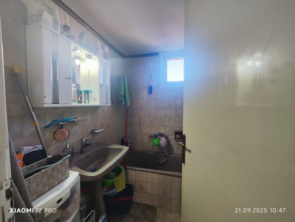 ПРОДАВА самостоятелна къща в село Офринио, Кавала