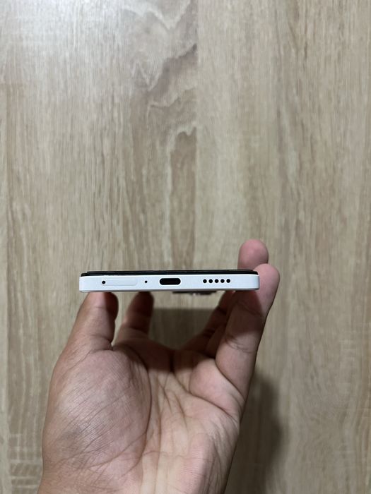 Редми Нот 12 про 5G и Bud2