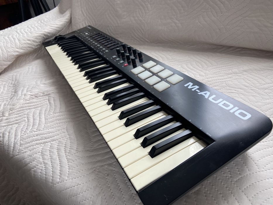 M-audio Oxygen 61 MIDI Key Миди клавиатура