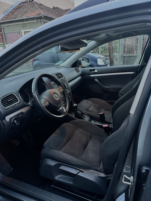 Volkswagen Golf 6 2012 | 1.6 TDI Diesel