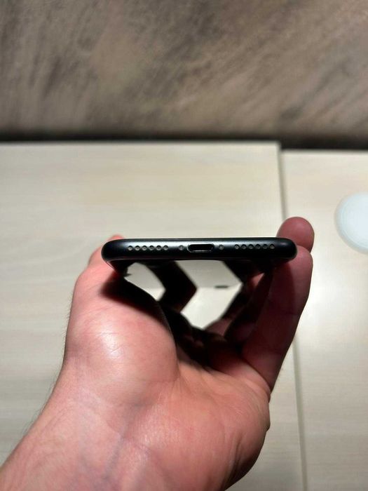 iPhone 8 Space Gray (64GB) ca nou