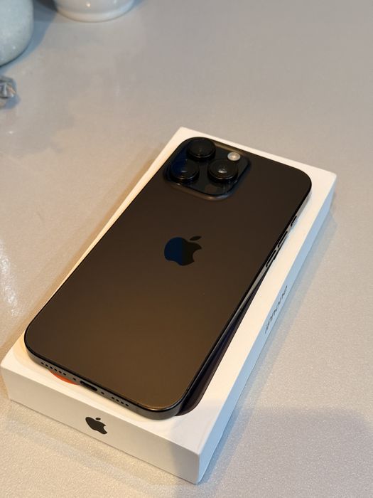 Vand iPhone 16 Pro Max