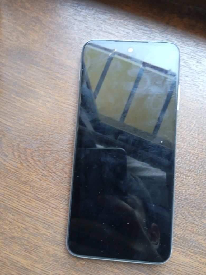 Redmi note 10 sotiladi sochma