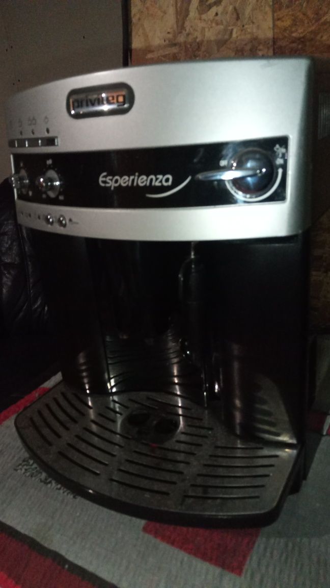 Aparat de cafea esperienza(De'Longhi,jura)