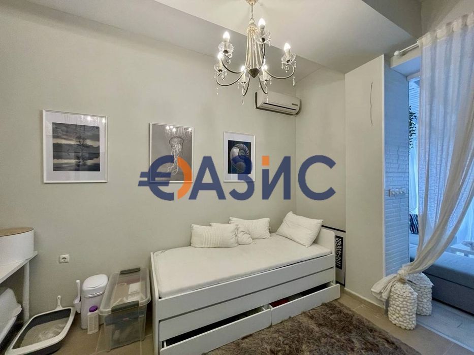 Продава се Четиристаен апартамент в к.к. Слънчев бряг - 135 кв.м за 1000 €/кв.м - Снимка #10
