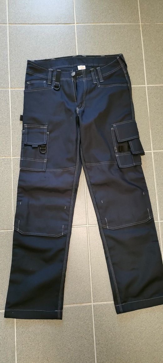 Pantaloni lucru (munca)