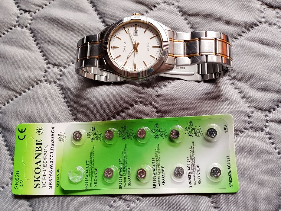 Продавам ръчен часовник Casio