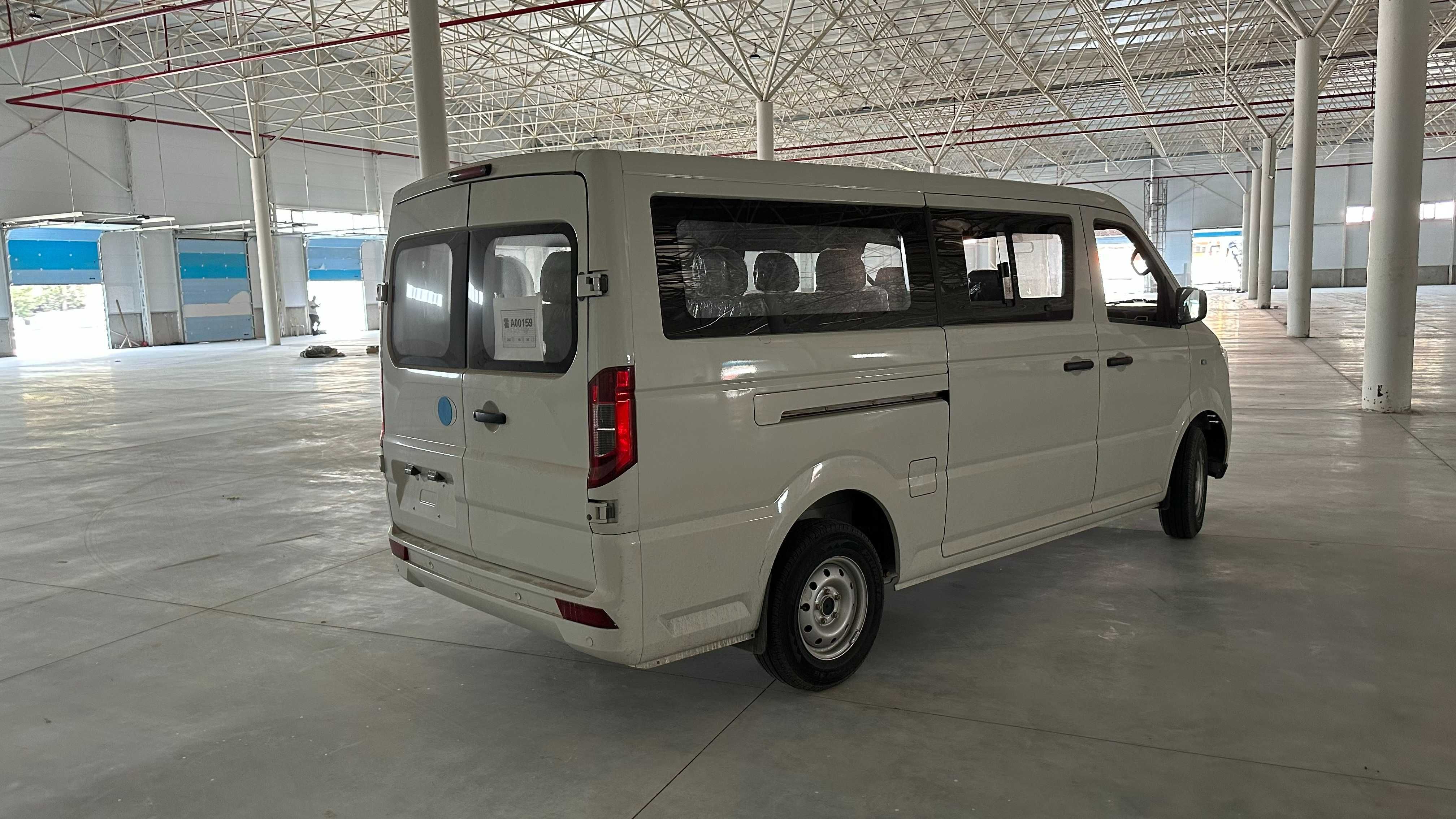 DONGFENG 11 kishilik Mikroatobus