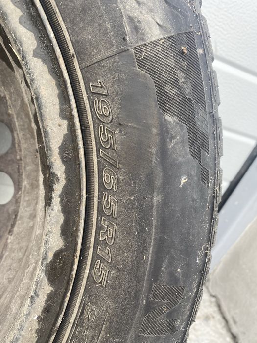 Jante tabla /fier vw Golf 5 , 6 , 7 jetta skoda rapid seat r15 5x112