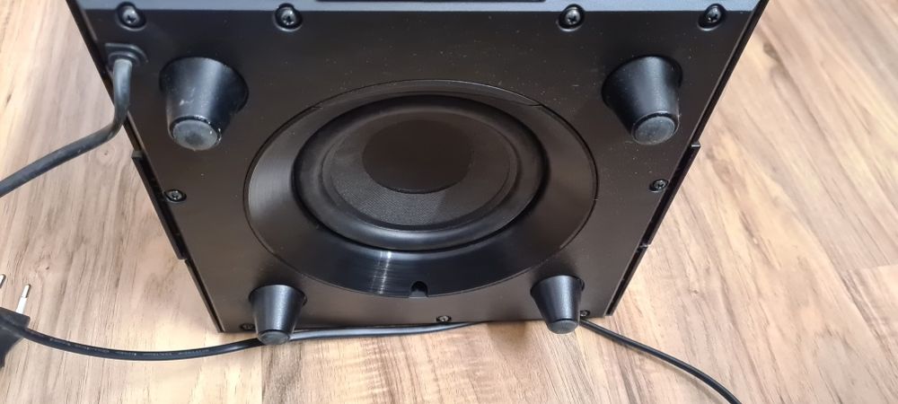 Boxa cu subwoofer LG