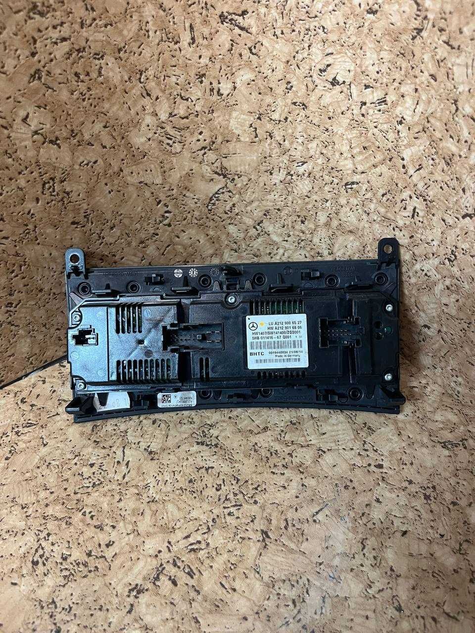 Panou Control Climatizare Mercedes W212 W207 – A2129006527