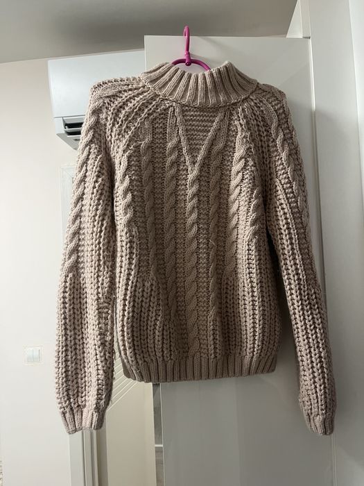 Дамски пуловери