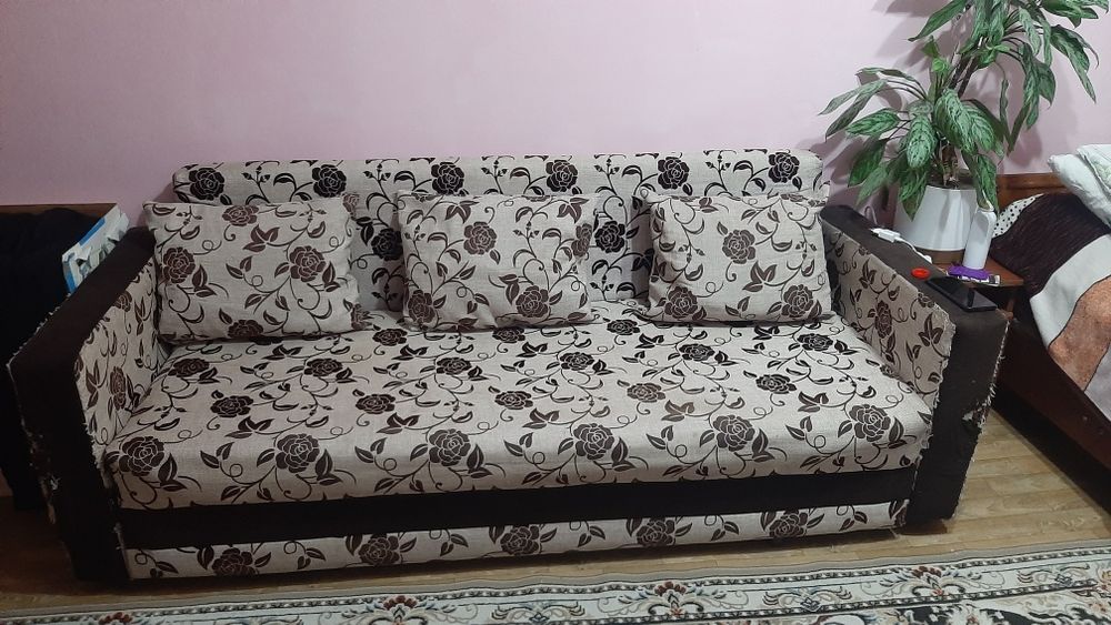 Диван. Б.у продам