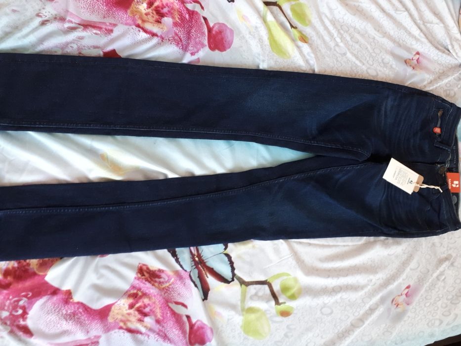 Blugi skinny noi ( 31cm in talie)