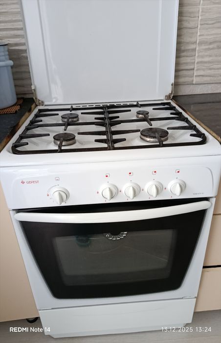 Газовая плита  Gefest