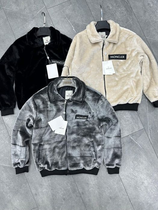 Vand en/Gros gheci cu blanita pentru mai multe detali va astept