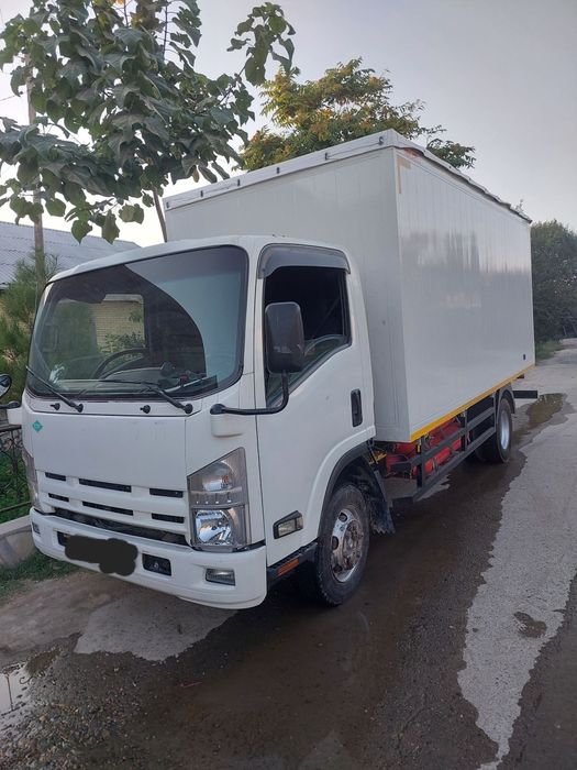 Isuzu yuk mashinasi tez va arzon sotiladi metanda