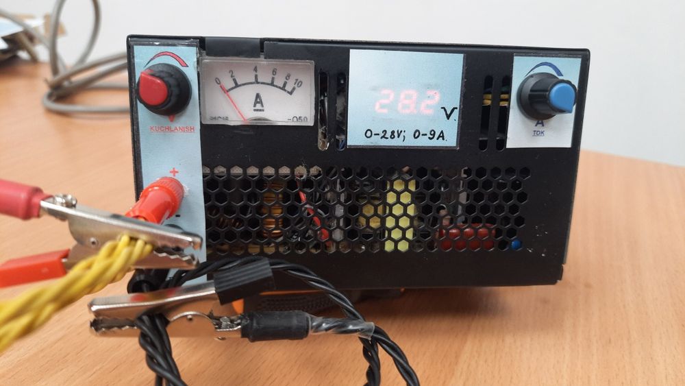 "Лабораторный блок питания" 28в 9А. "Laboratoriya ta'minot bloki".