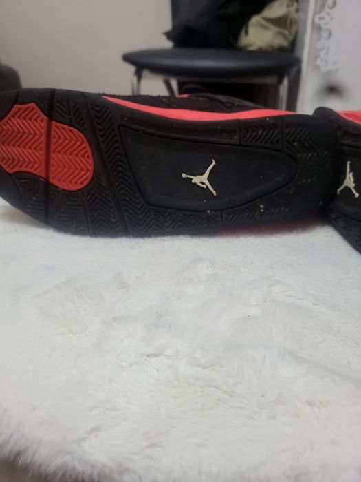 Jordan 4  Red thunder