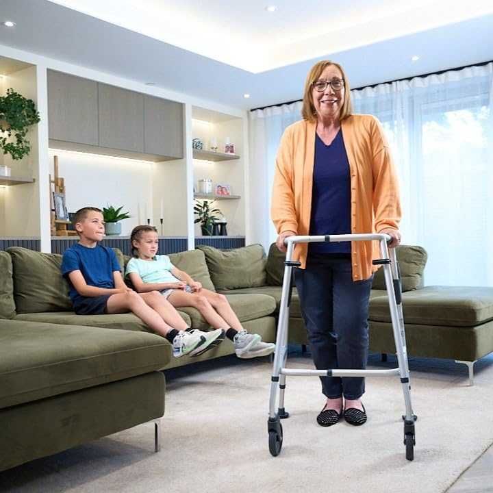 NRS Healthcare Walk Safe® - проходилка с удвоена стабилност при завой