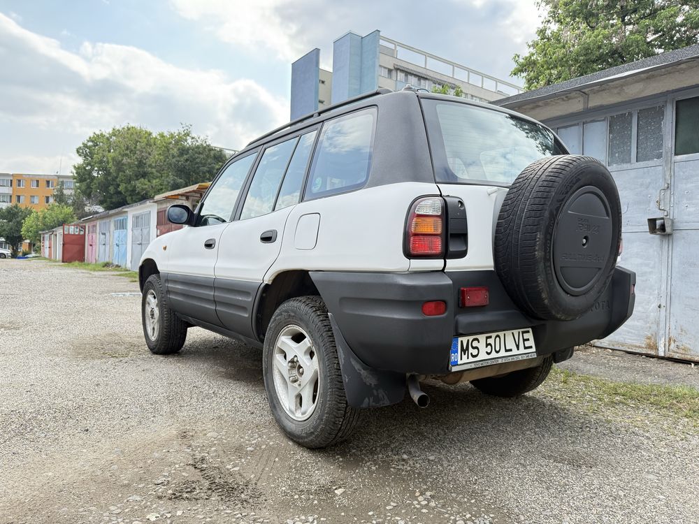 Toyota rav4, facelift 1998, vopsit raptor, ac, scaune piele incalzite