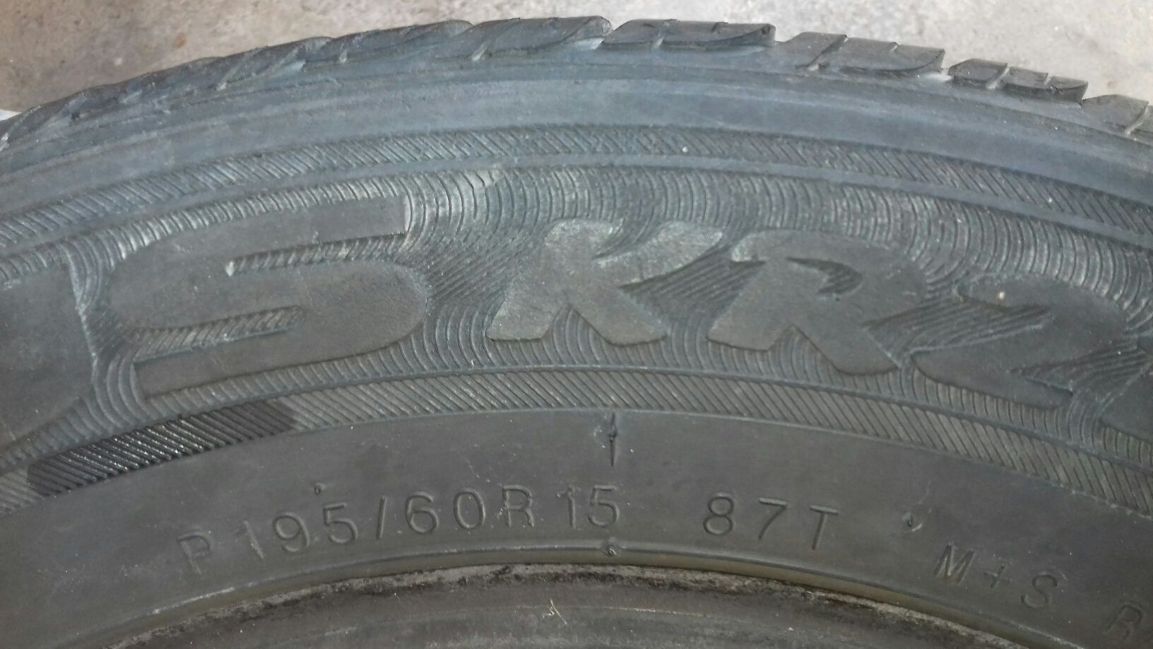 Kumho Solus 195/60