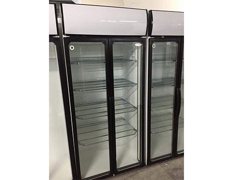 Хладилна витрина 950 лв 800 литра