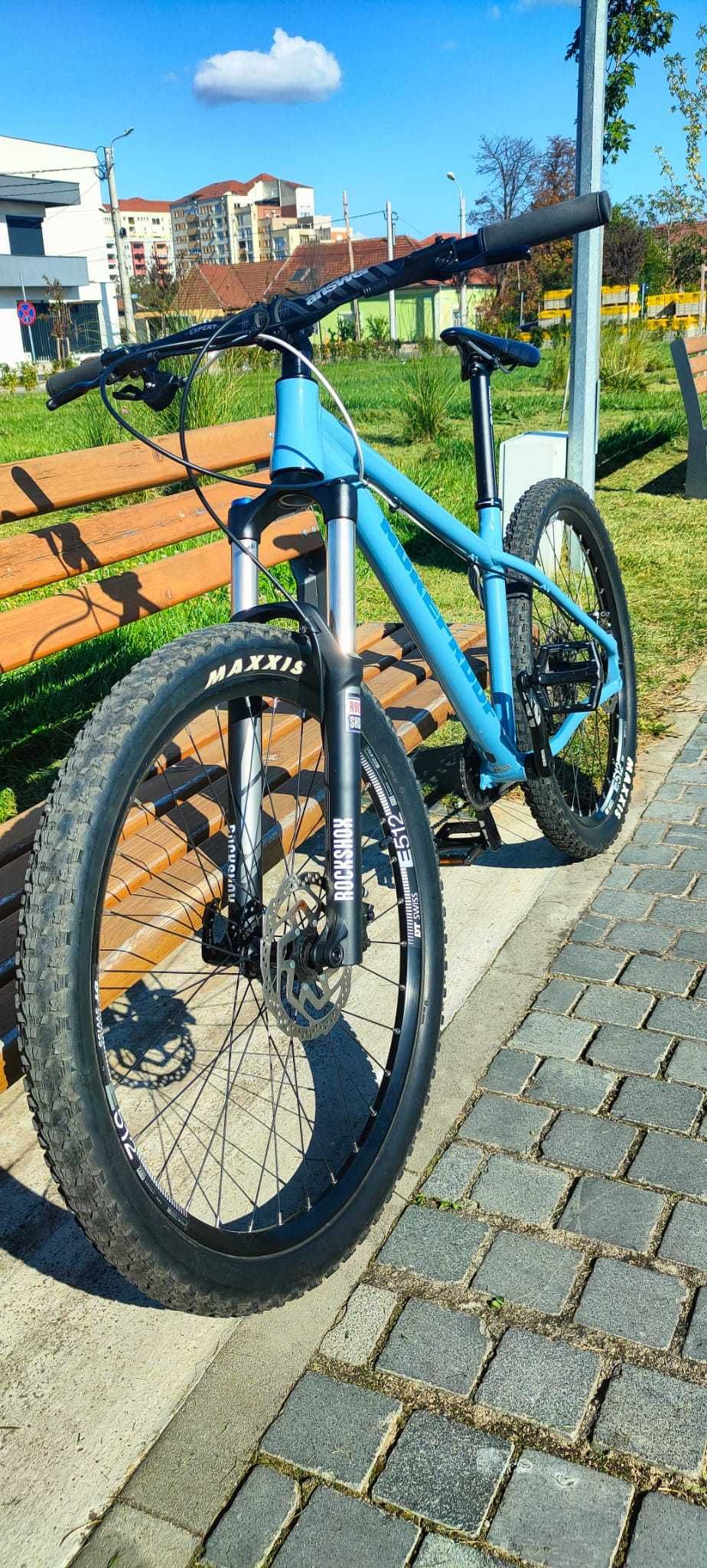 Bicicleta Nukeproof Scout