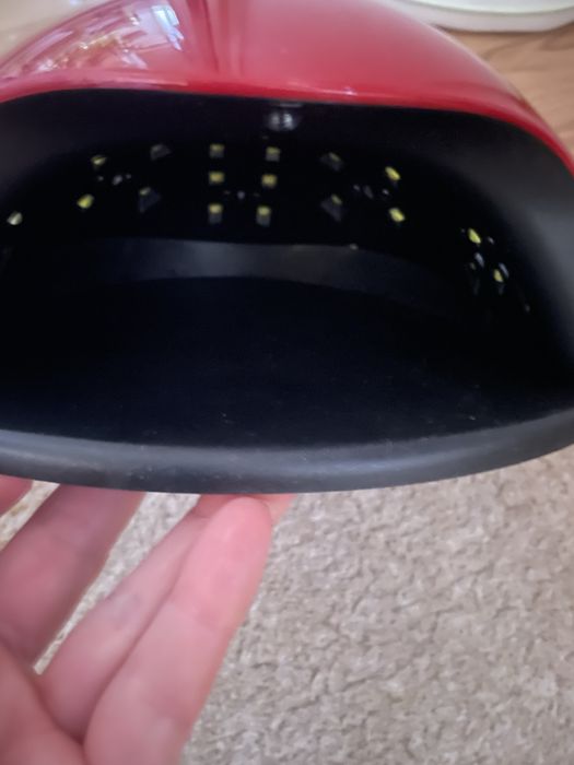 UV гел лампа за маникюр