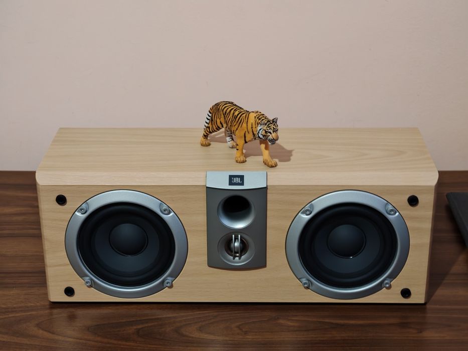 Jbl SCS-178 Center. Boxa premium de înaltă clasă. Ca nouă ! Preț fix.