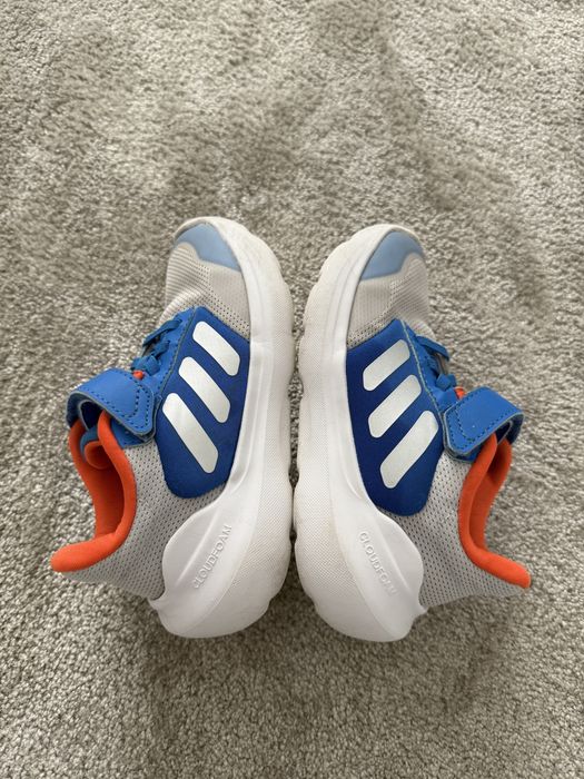 Vand papuci Adidas marimea 30
