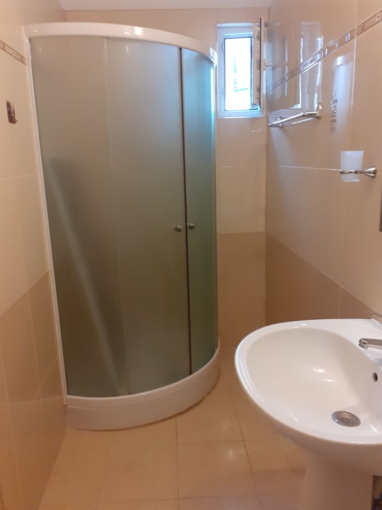 Apartament de anchiriat 300 euro