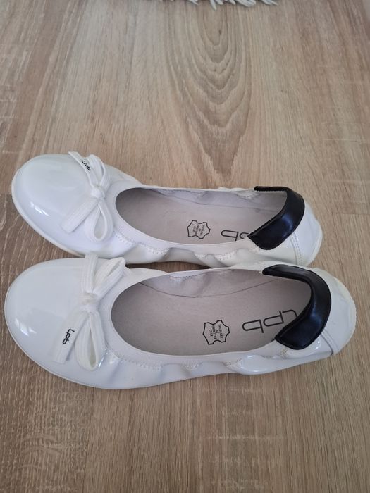 Дамски обувки - балерини