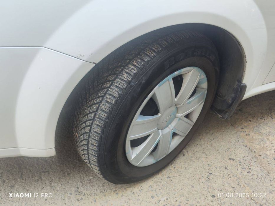 Lacetti 1.8 mexanika 2009 arenda